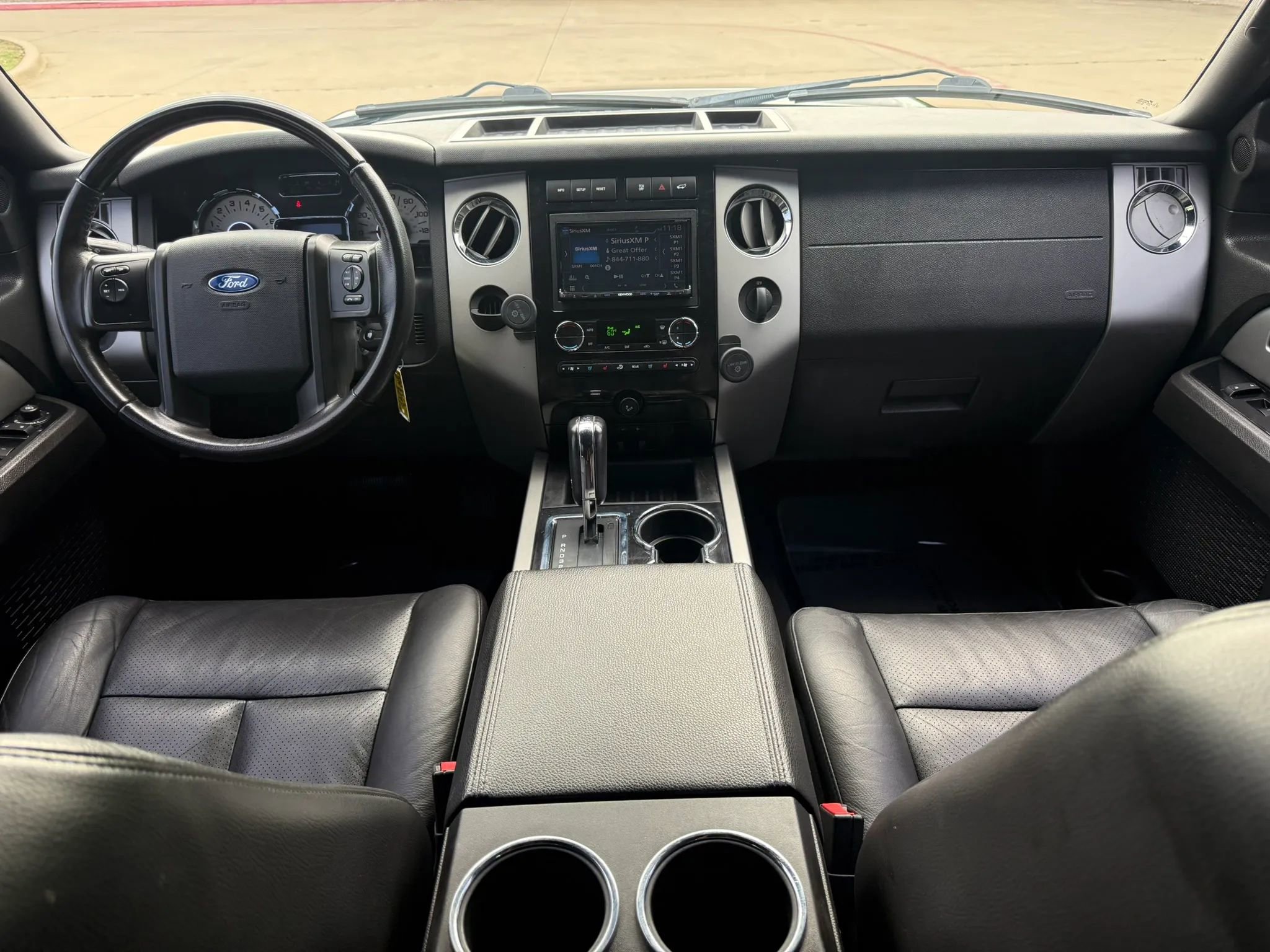 Used 2014 Ford Expedition Limited image 13