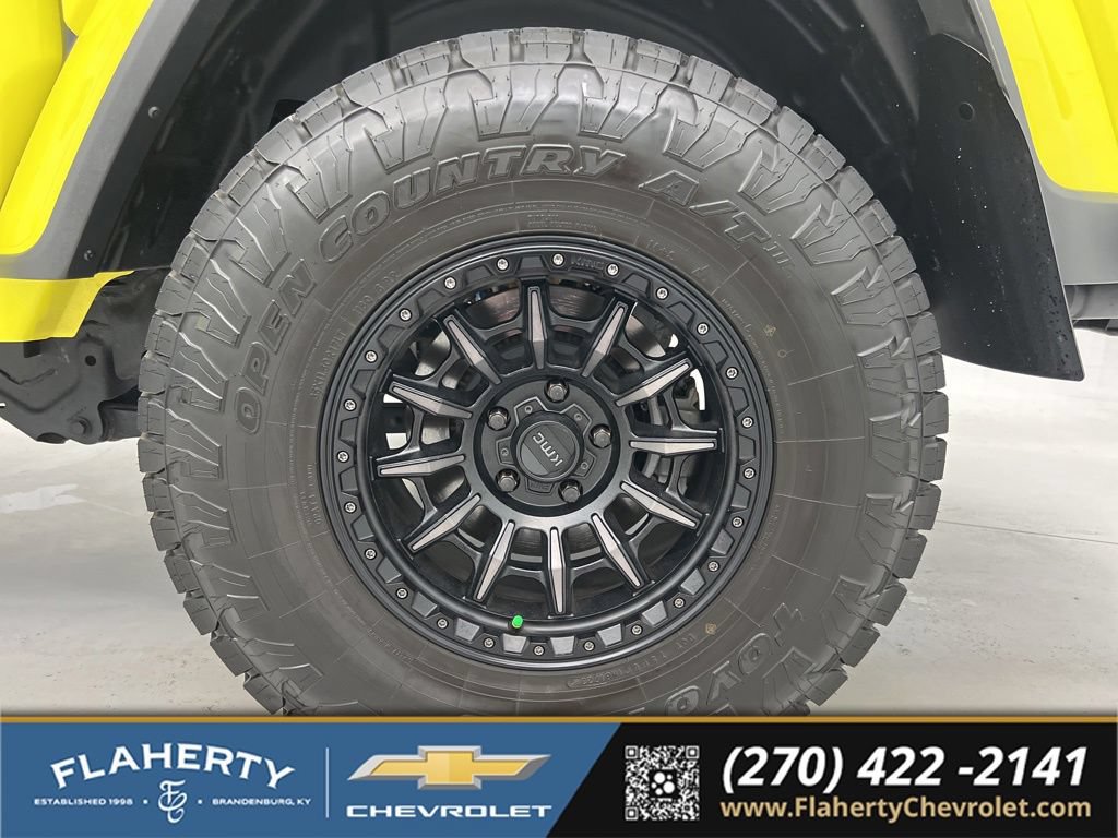Used 2023 Jeep Gladiator Sport AWD/4WD image 19