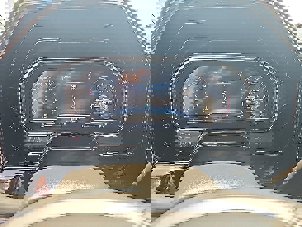 New 2025 Chevrolet Silverado 3500 LTZ w/ LTZ Convenience Package image 18