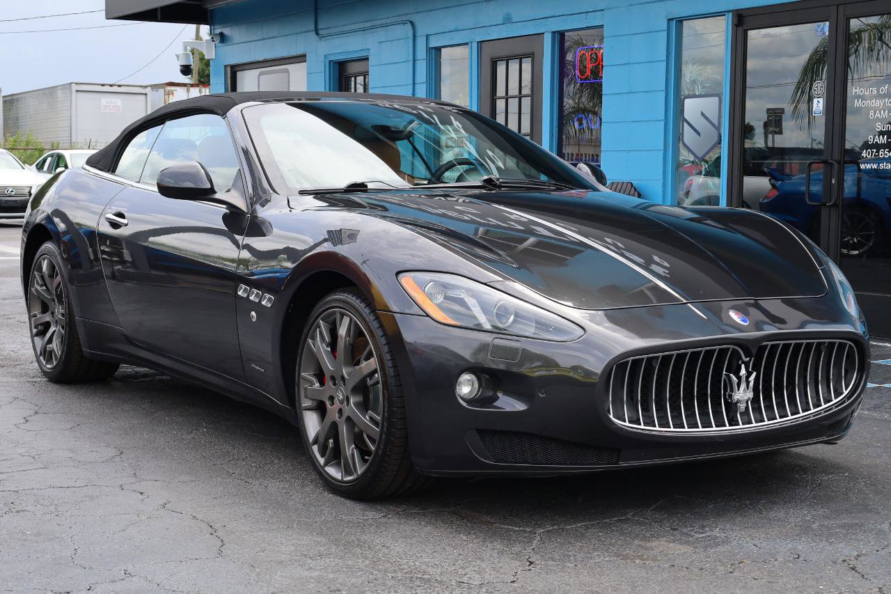 Used 2015 Maserati GranTurismo Convertible RWD image 4