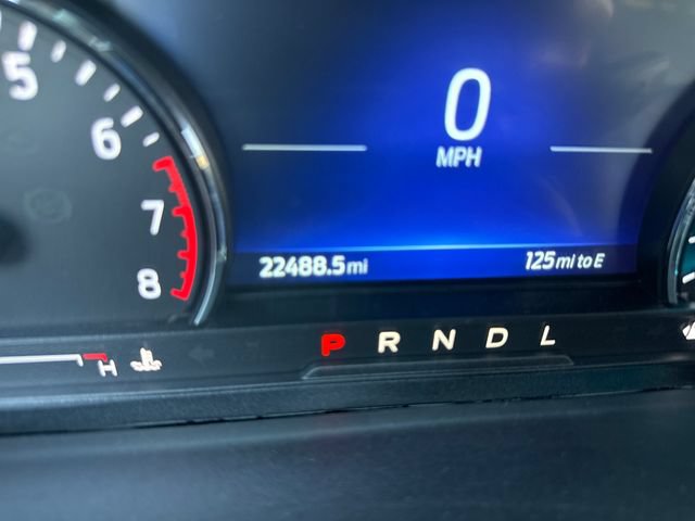 Used 2022 Ford Explorer XLT w/ Equipment Group 202A RWD image 16
