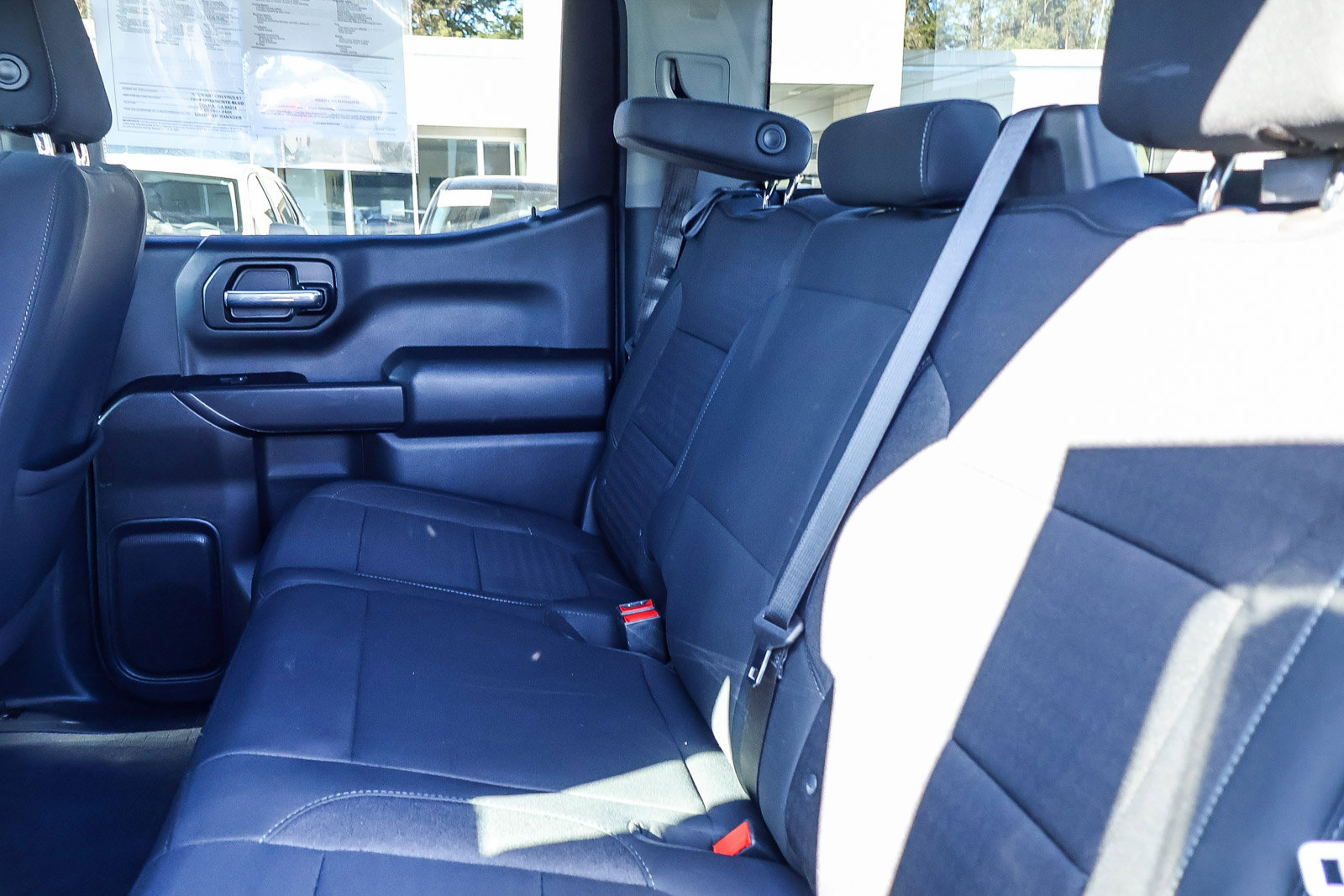 Used 2022 Chevrolet Silverado 1500 LT image 14