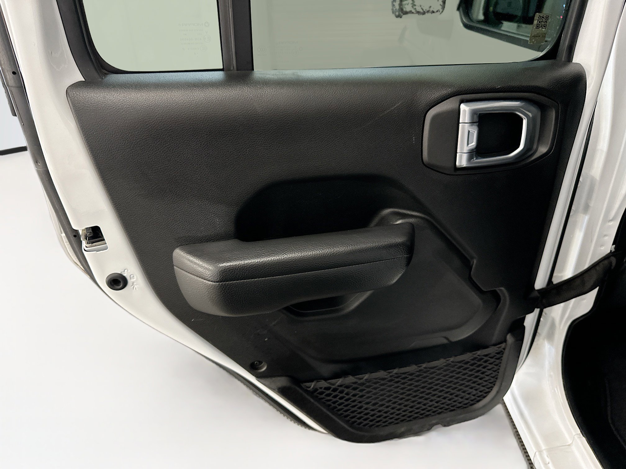 Used 2025 Jeep Wrangler Sport S image 26