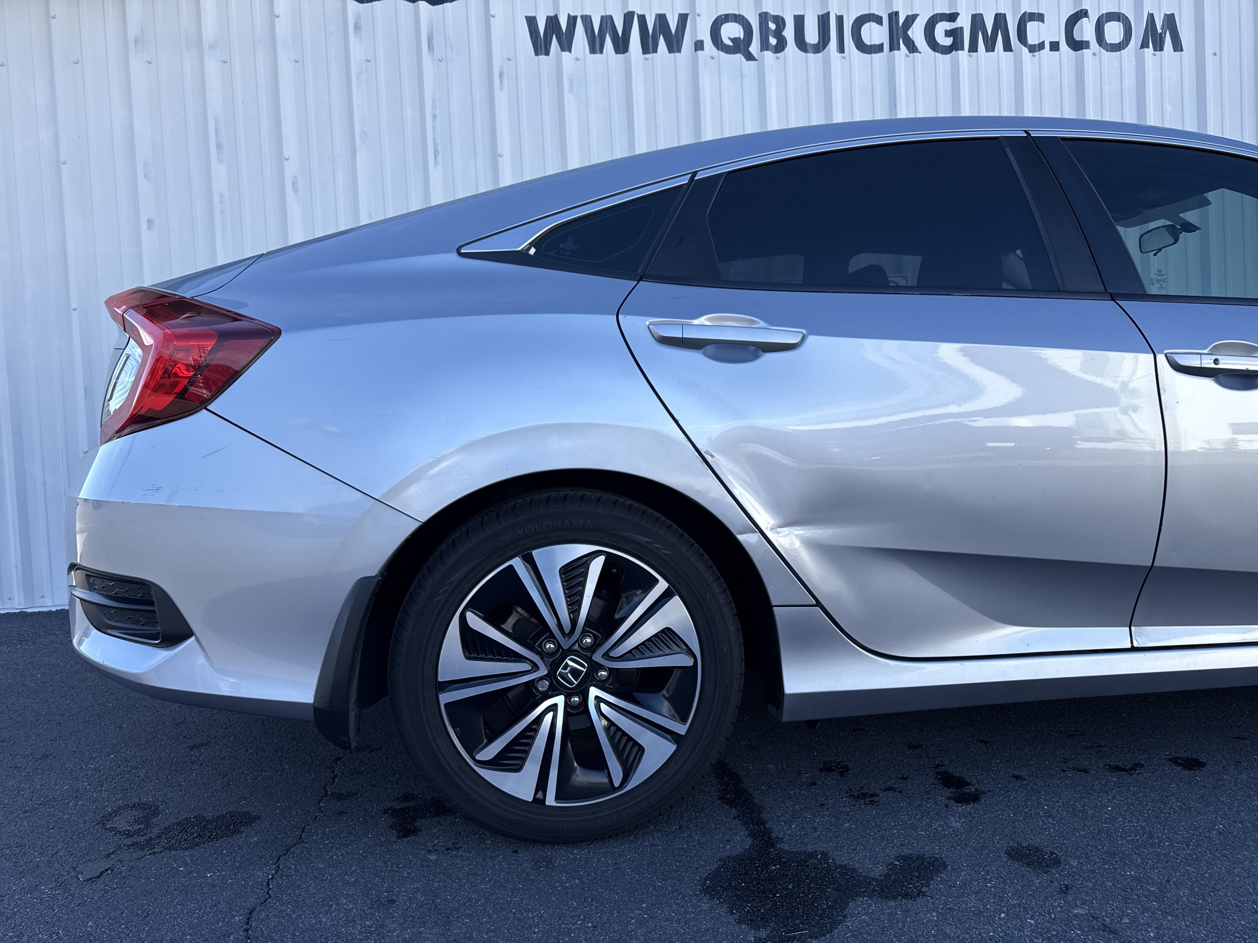 Used 2017 Honda Civic EX-T image 31
