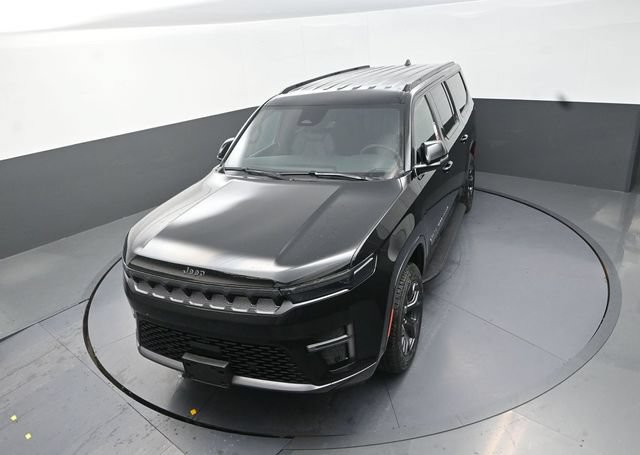 New 2026 Jeep Grand Wagoneer L Limited AWD/4WD image 13