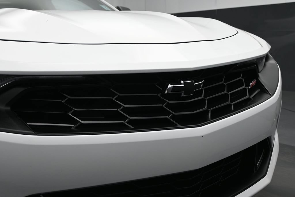Used 2024 Chevrolet Camaro LT w/ RS Package RWD image 6