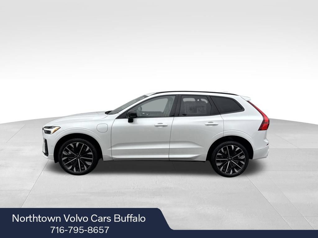 New 2026 Volvo XC60 T8 Ultra w/ Protection Package Premier AWD/4WD image 2