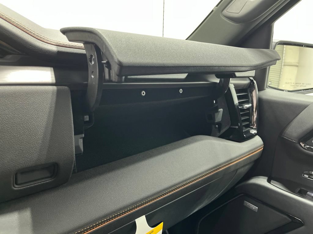 New 2026 GMC Sierra 1500 AT4 w/ AT4 Premium Package AWD/4WD image 21