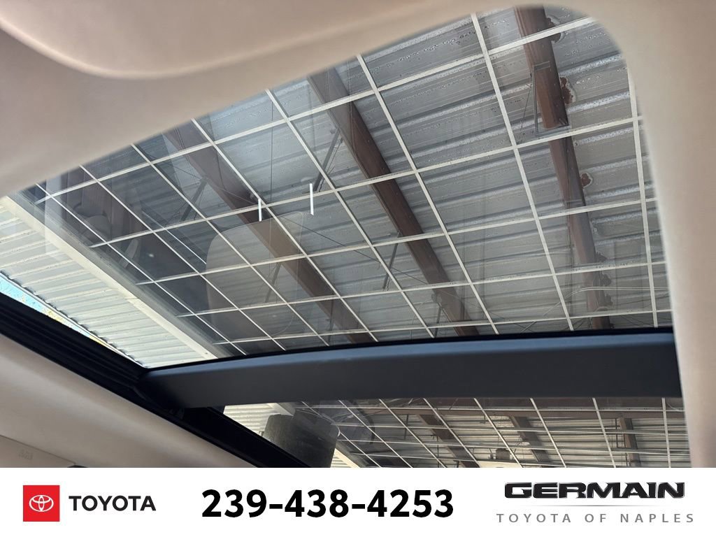 Used 2018 Jeep Grand Cherokee Limited w/ Luxury Group II image 14