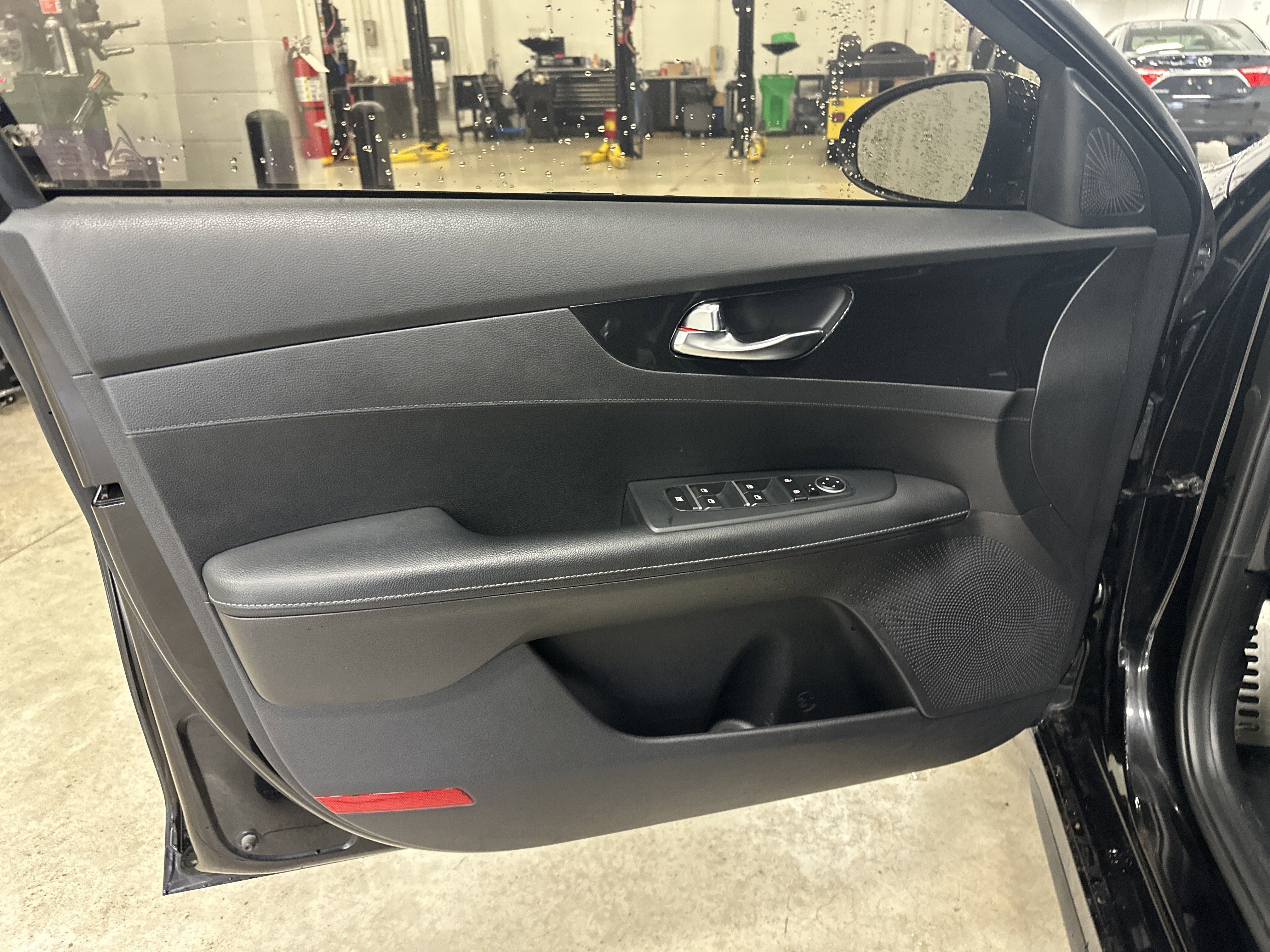 Used 2021 Kia Forte GT-Line FWD image 14