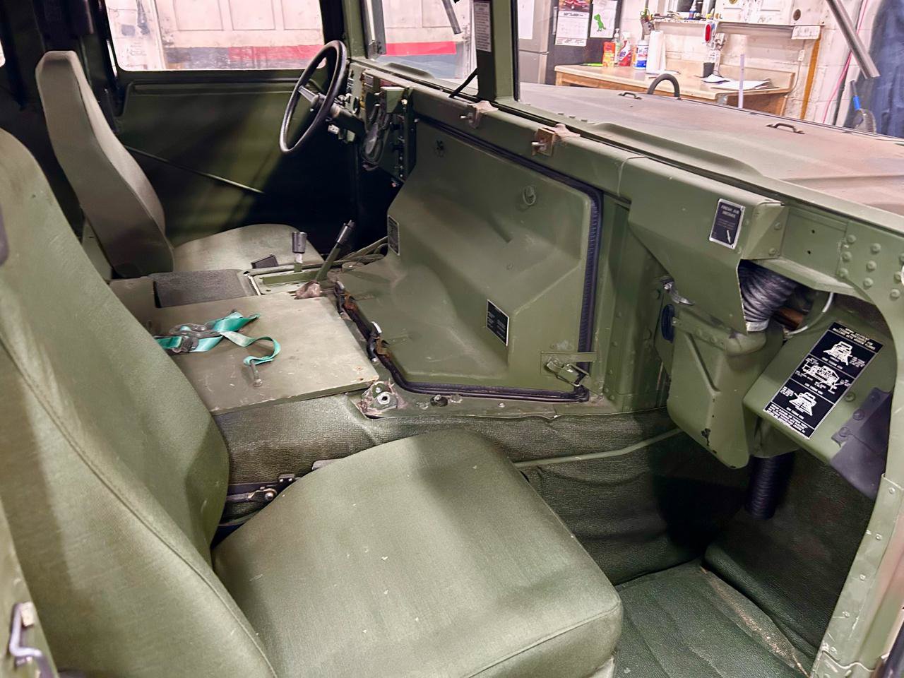 Used 2006 HUMMER H1 image 25