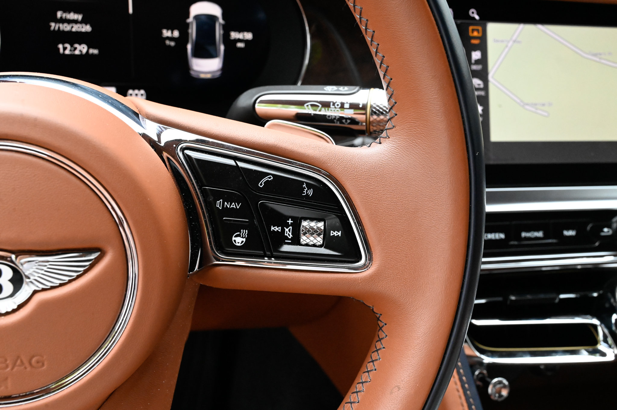 Used 2022 Bentley Flying Spur V8 AWD/4WD image 26