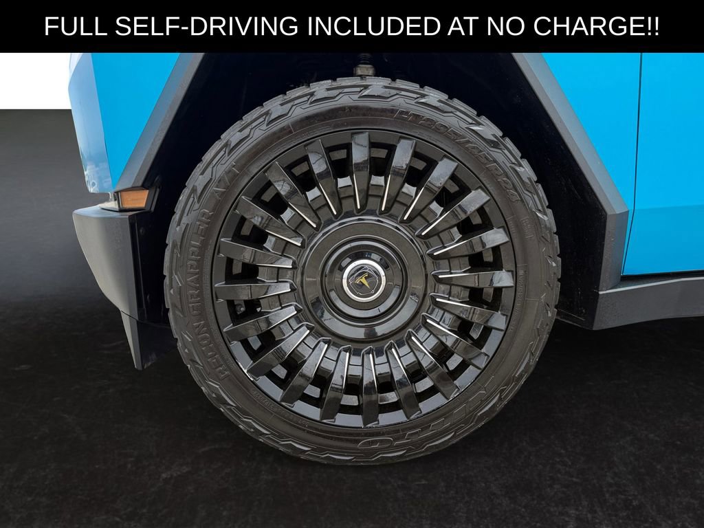 Used 2024 Tesla Cybertruck Cyberbeast AWD/4WD image 9