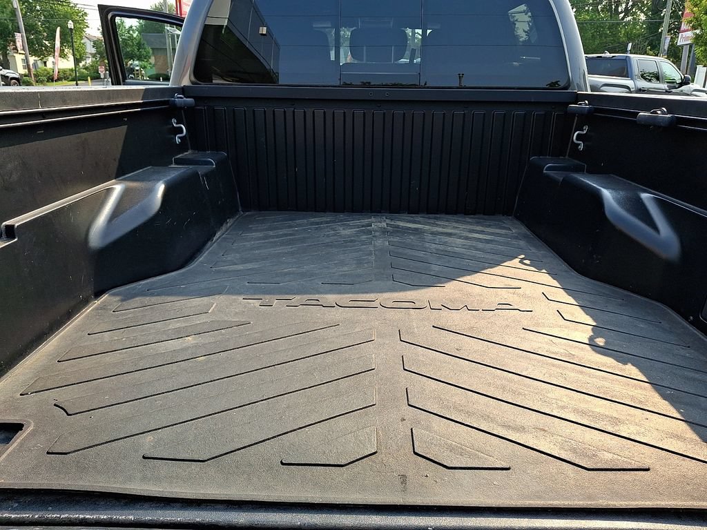 Certified 2023 Toyota Tacoma TRD Sport AWD/4WD image 30