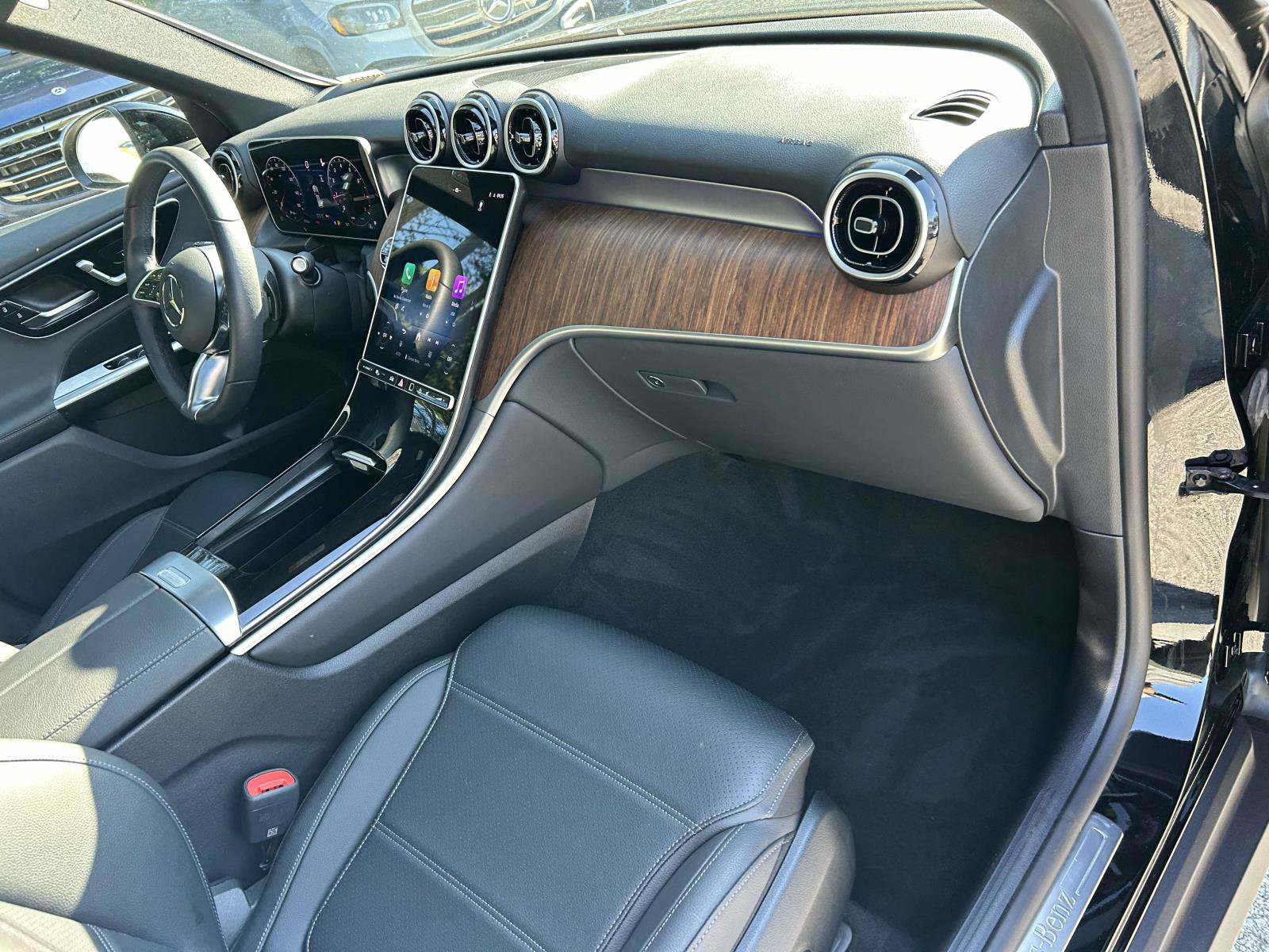 Certified 2026 Mercedes-Benz GLC 300 4MATIC image 47