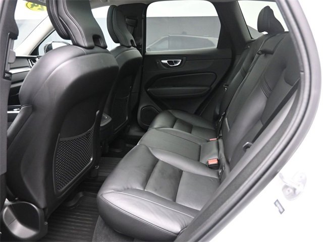 Used 2024 Volvo XC60 B5 Core image 21
