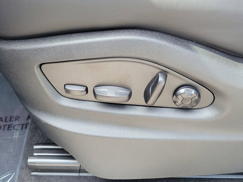 New 2026 Porsche Cayenne AWD/4WD image 27