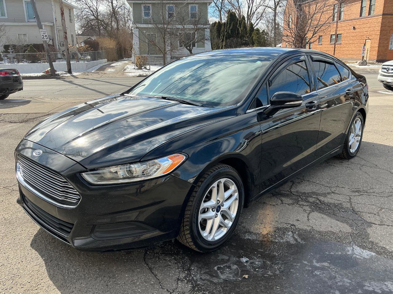 Used 2014 Ford Fusion SE image 6