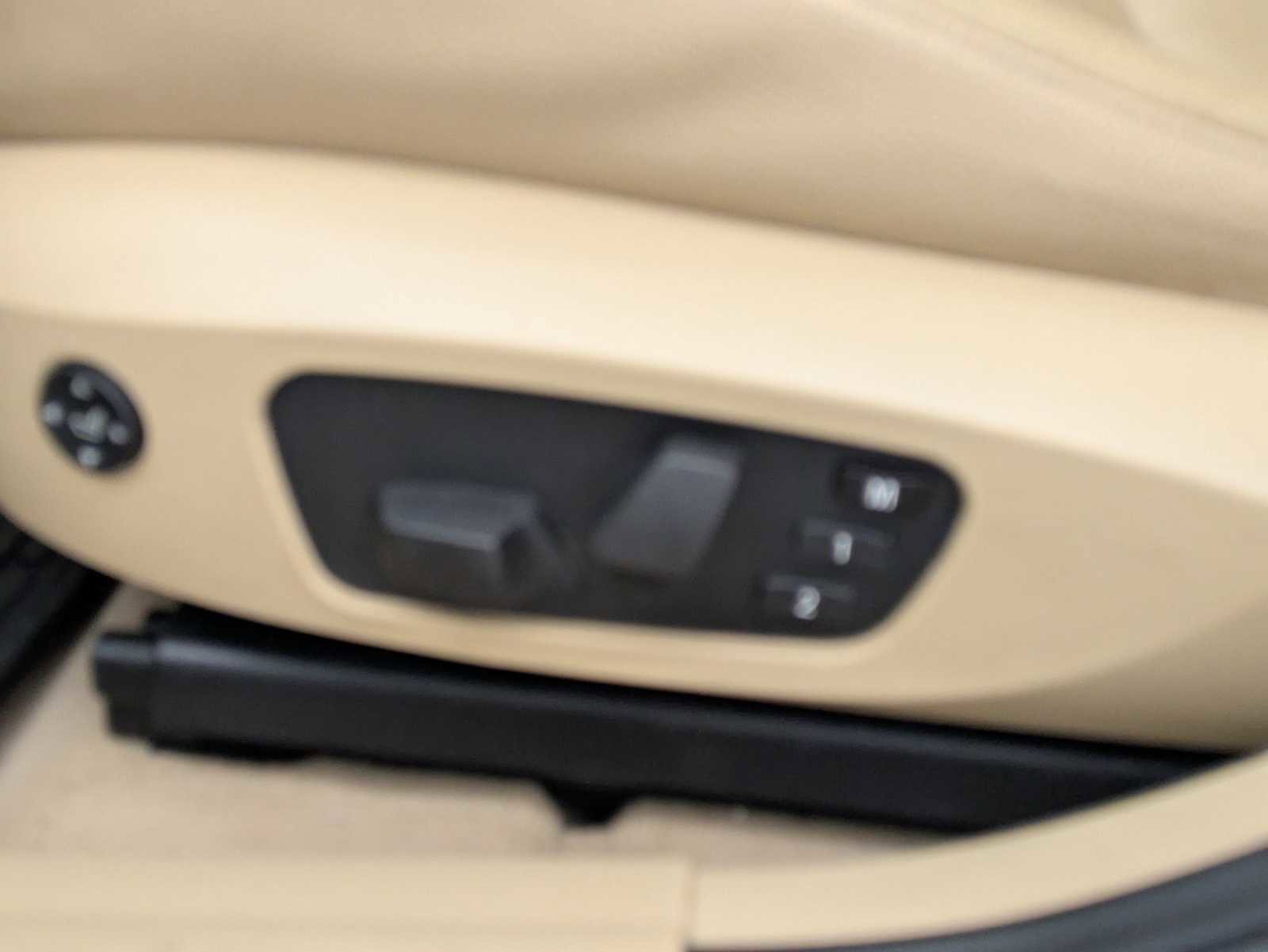 Used 2014 BMW X1 xDrive28i image 19