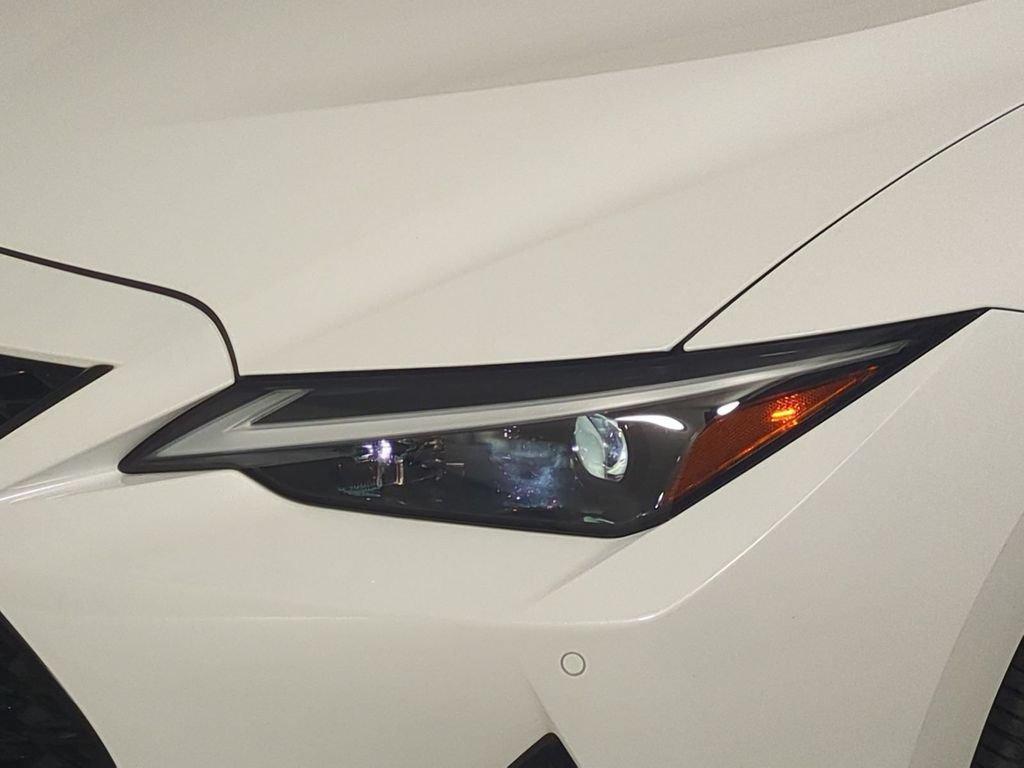 Used 2023 Lexus IS 350 F Sport w/ Navigation Package RWD image 10