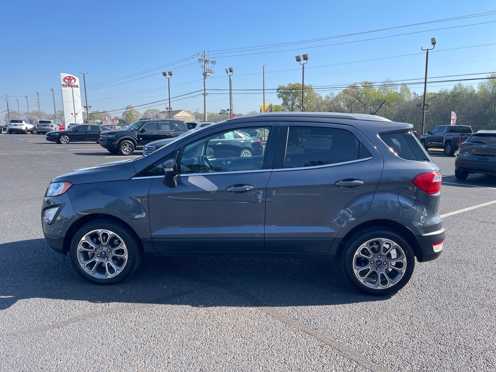 Used 2021 Ford EcoSport Titanium image 13