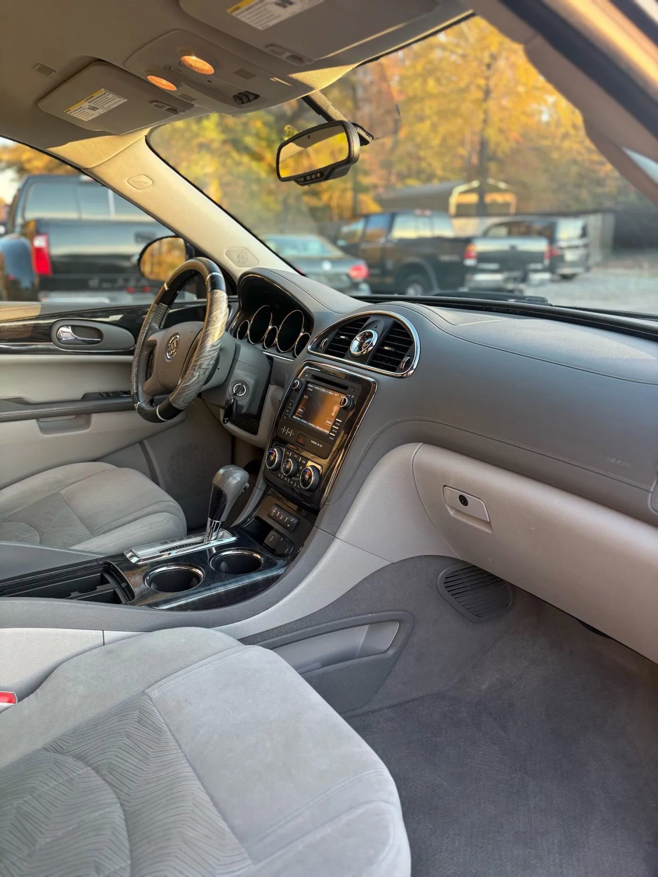 Used 2017 Buick Enclave Convenience FWD image 32