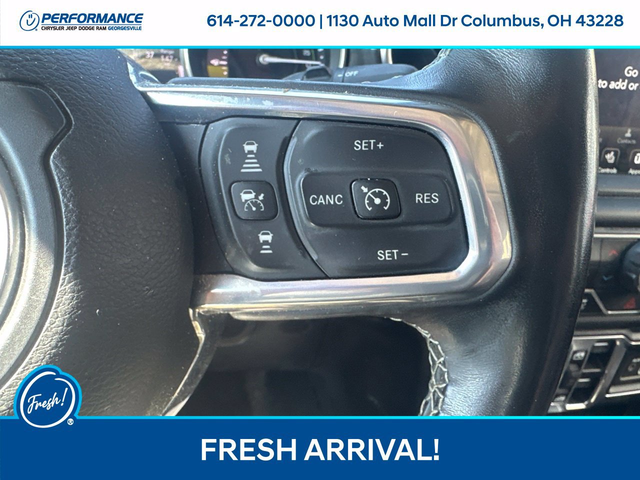Used 2023 Jeep Wrangler Unlimited Sahara w/ Cold Weather Group AWD/4WD image 18