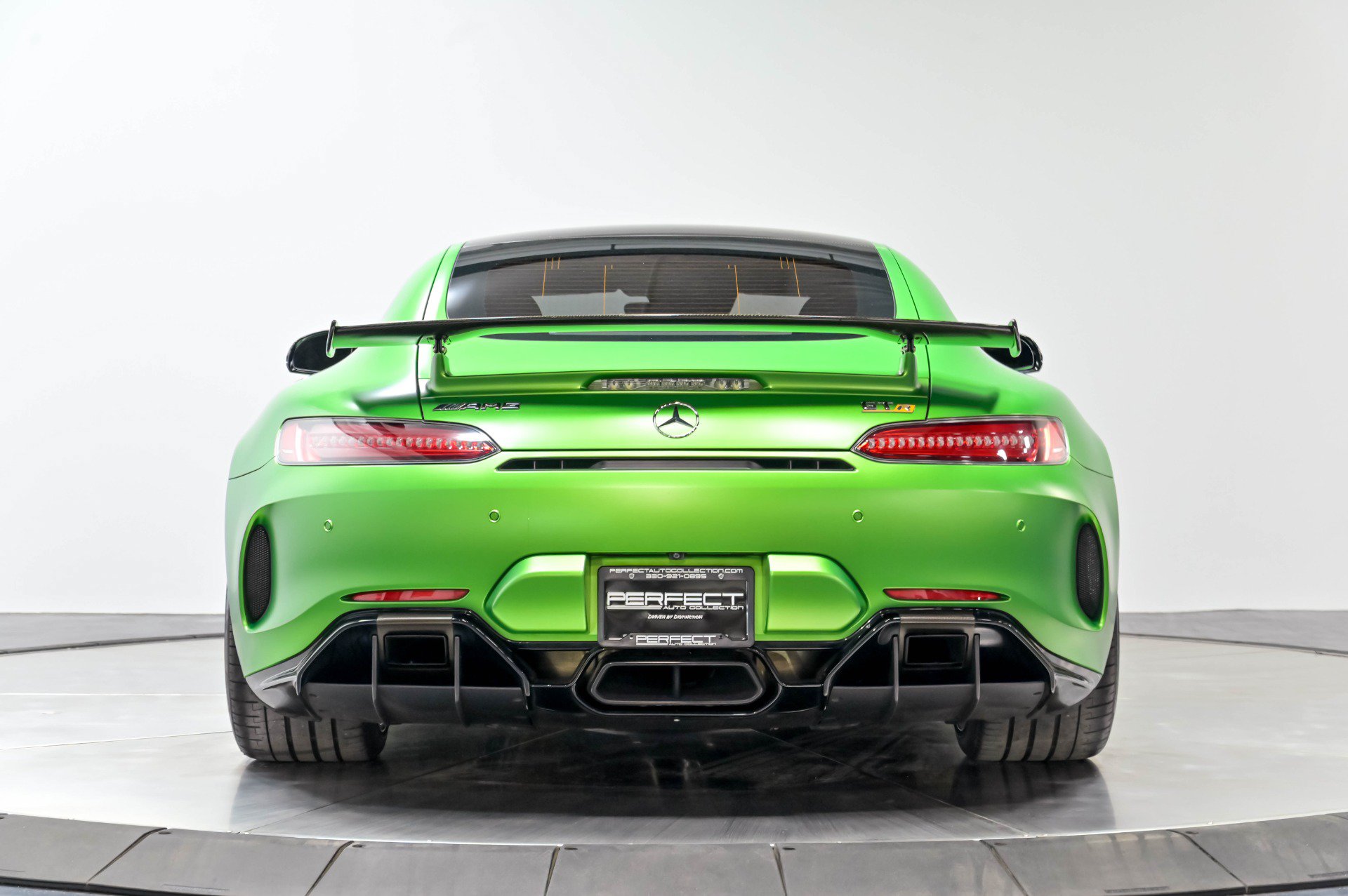 Used 2018 Mercedes-Benz AMG GT R image 43