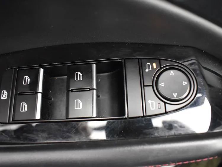Used 2024 MAZDA CX-30 AWD 2.5 S w/ Preferred Package image 22