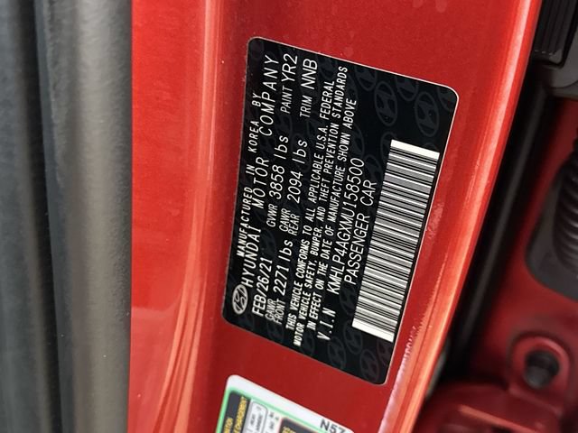 Used 2021 Hyundai Elantra Limited FWD image 29