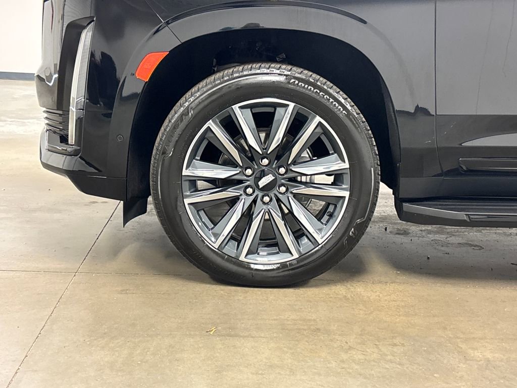 Certified 2024 Cadillac Escalade Sport image 9