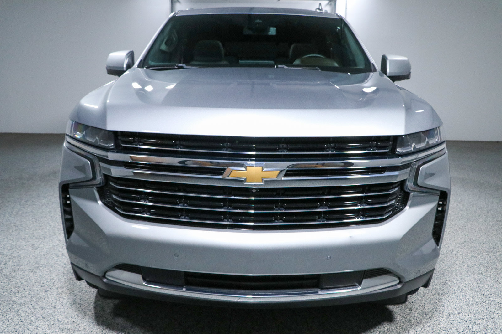 Used 2024 Chevrolet Tahoe LT w/ LT Signature Package RWD image 4