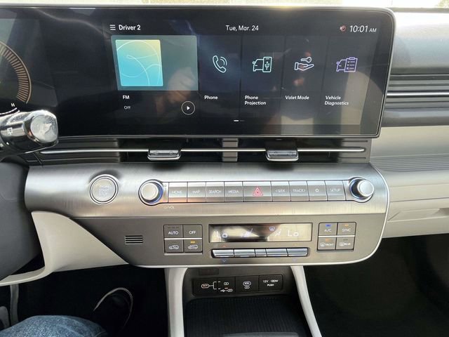 Used 2025 Hyundai Kona SEL AWD/4WD image 13