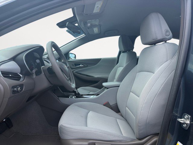 Used 2021 Chevrolet Malibu LS FWD image 4