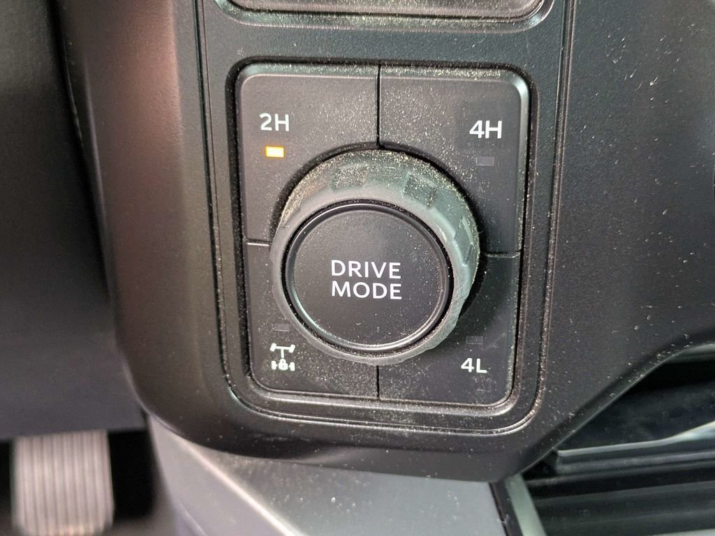 Used 2026 Ford F350 Lariat AWD/4WD image 25