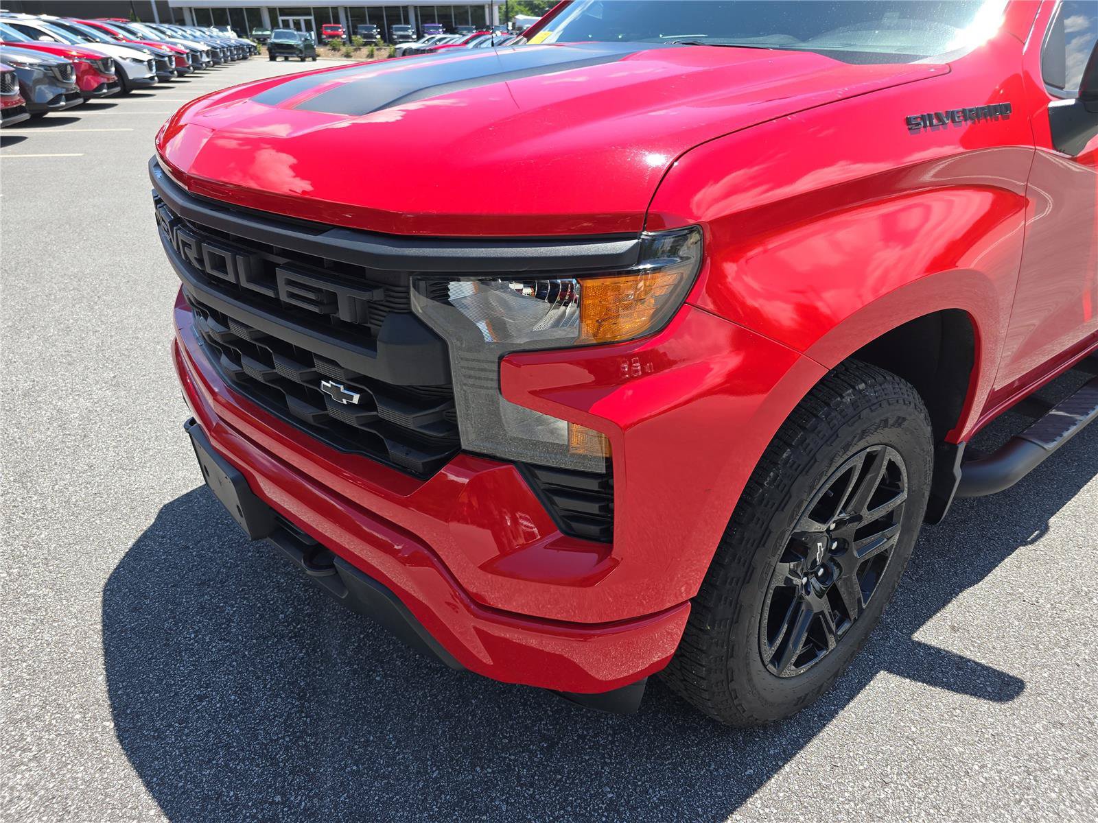 Used 2024 Chevrolet Silverado 1500 Custom w/ Rally Edition AWD/4WD image 9