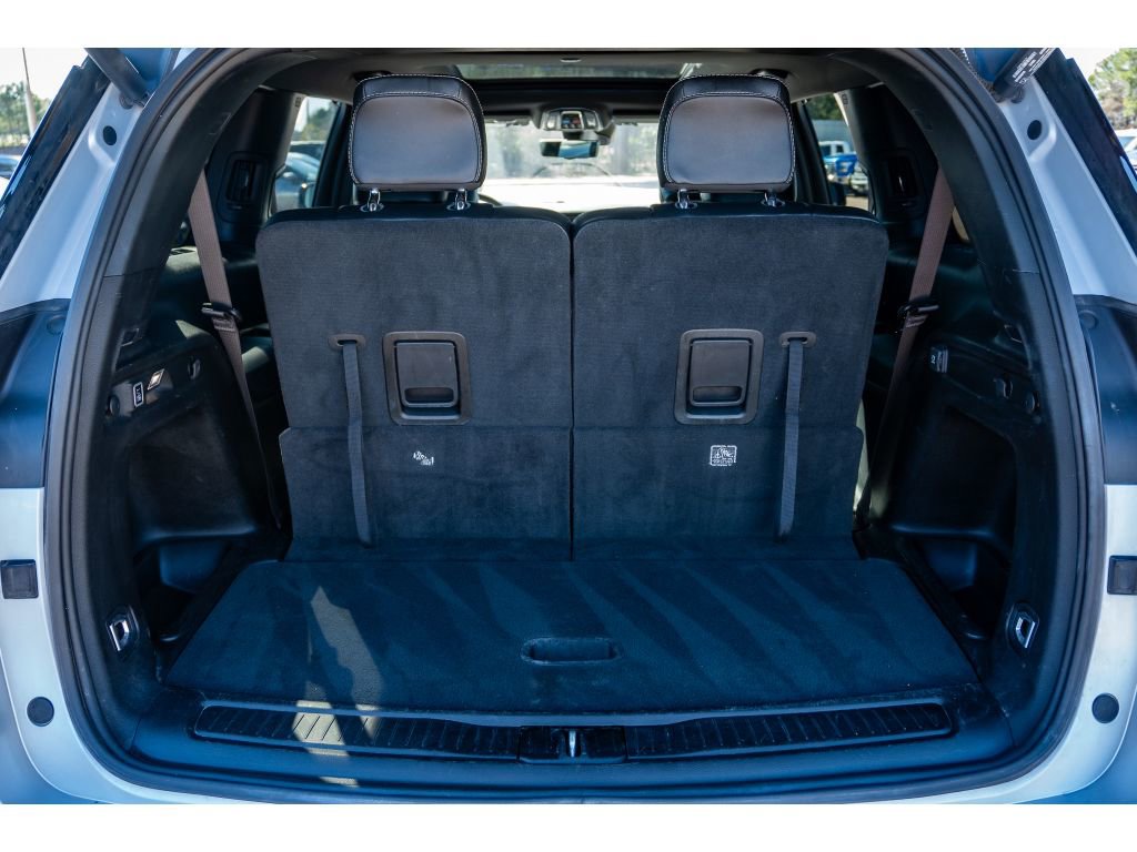 Used 2024 Jeep Grand Cherokee L Limited w/ Luxury Tech Group II image 16