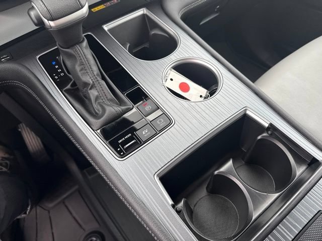 Used 2025 Toyota Sienna XLE FWD image 29