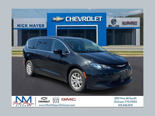 Used 2023 Chrysler Voyager LX FWD image 1