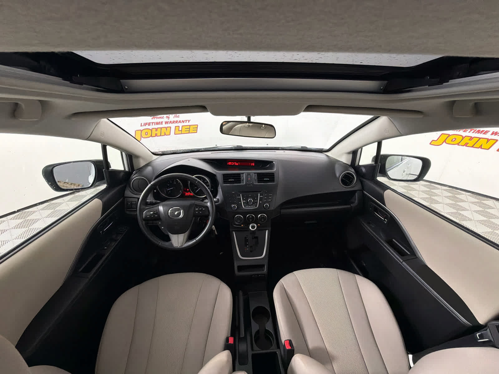 Used 2014 MAZDA MAZDA5 Touring w/ Moonroof & Audio Package FWD image 19