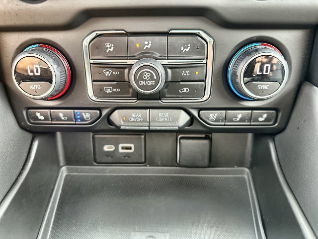 Certified 2023 Chevrolet Tahoe High Country AWD/4WD image 21