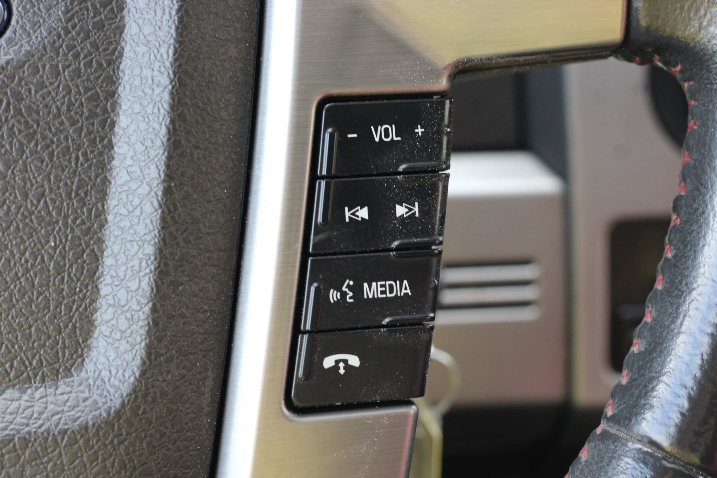 Used 2013 Ford F150 Limited image 14