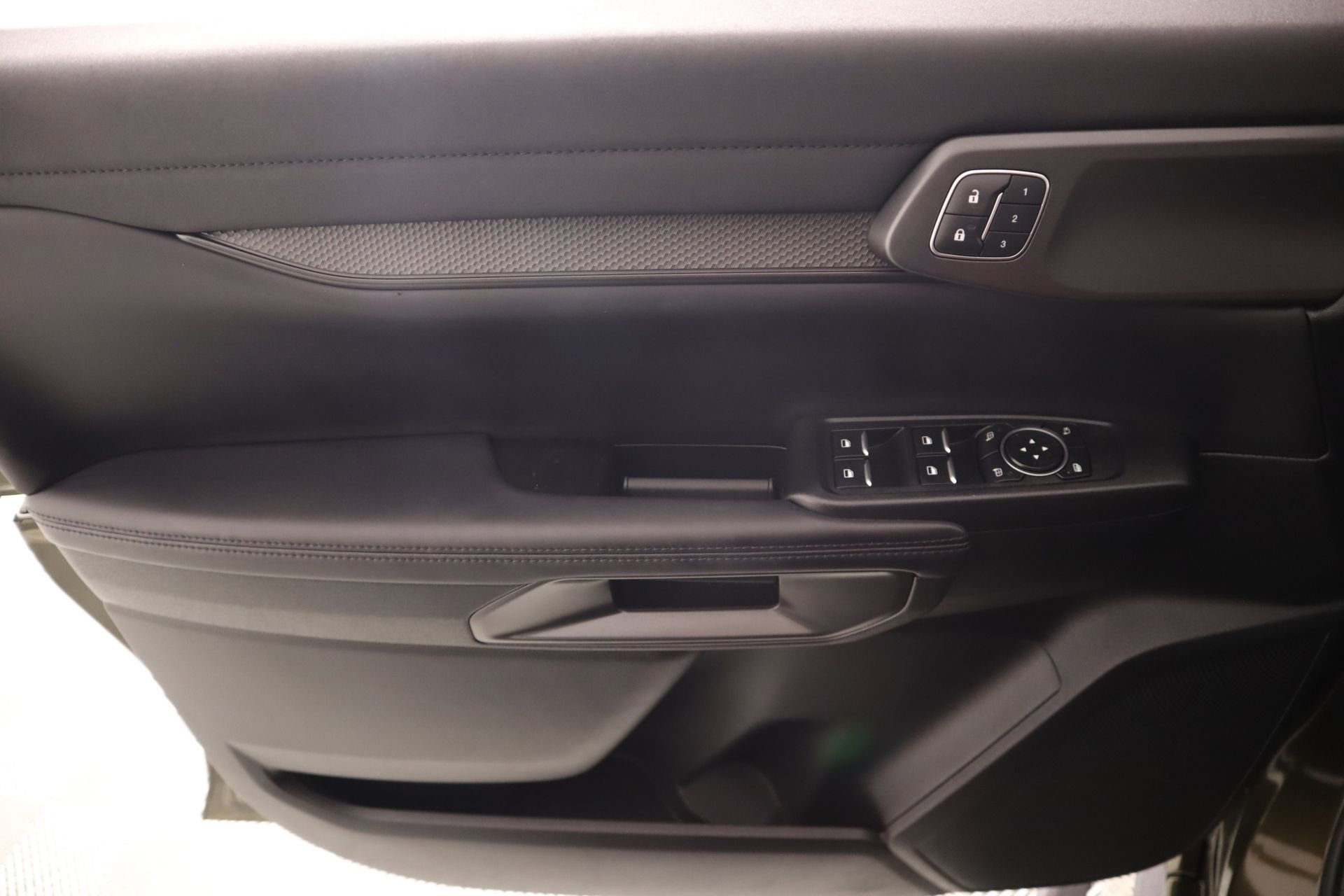 Used 2024 Ford Ranger Raptor image 16