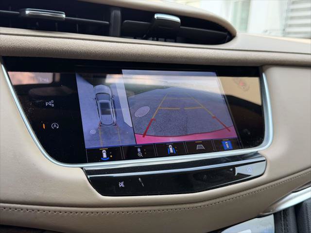 Used 2023 Cadillac XT5 Sportv w/ Platinum Package AWD/4WD image 34