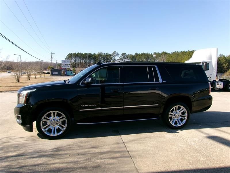 Used 2019 GMC Yukon XL SLT w/ Premium Edition image 4