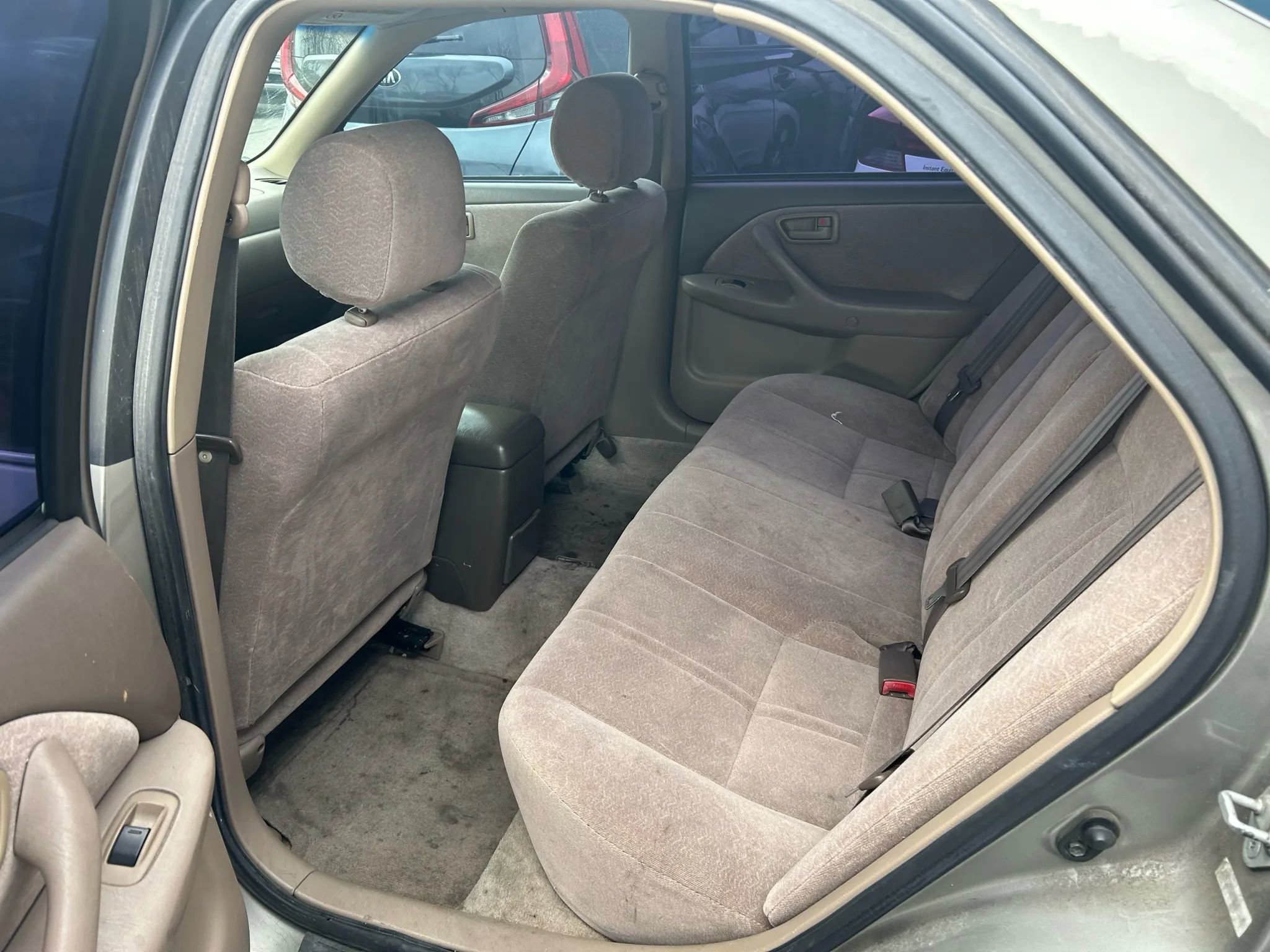 Used 1999 Toyota Camry LE image 8