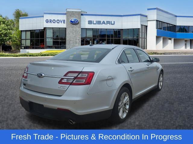 Used 2016 Ford Taurus SEL w/ Equipment Group 201A FWD image 5
