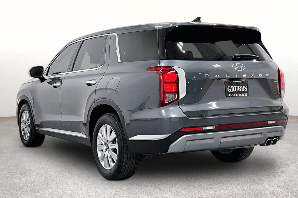 Used 2024 Hyundai Palisade SE AWD/4WD image 14