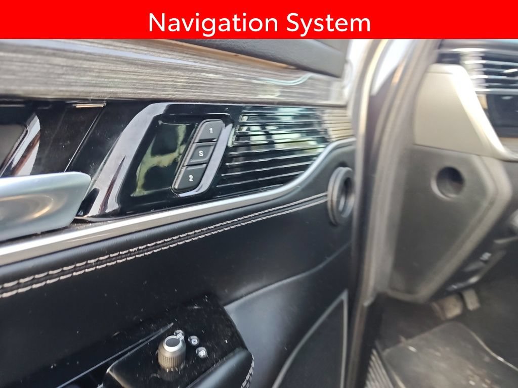 Used 2022 Jeep Wagoneer Series II AWD/4WD image 7
