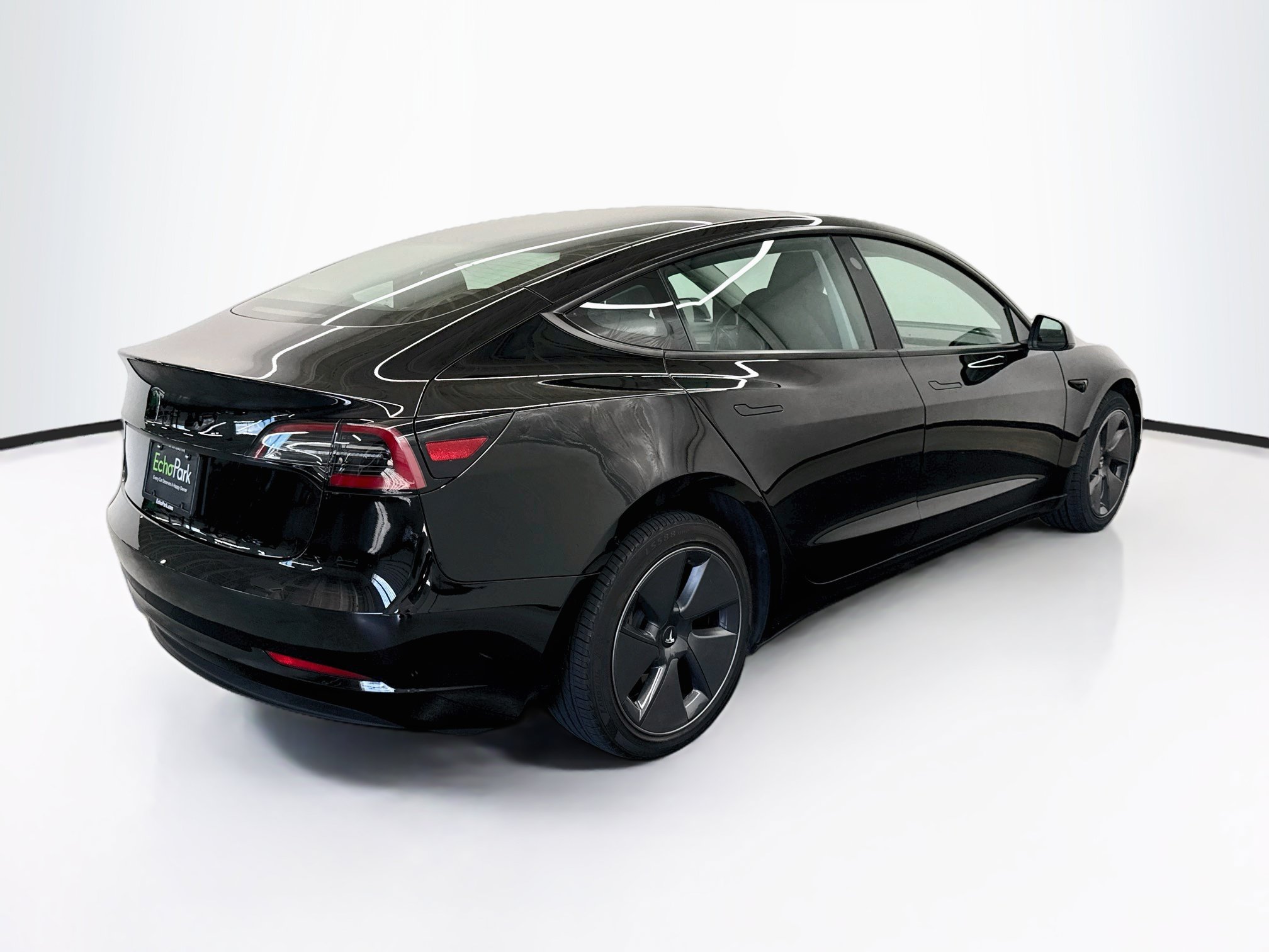 Used 2023 Tesla Model 3 Standard Range RWD image 9